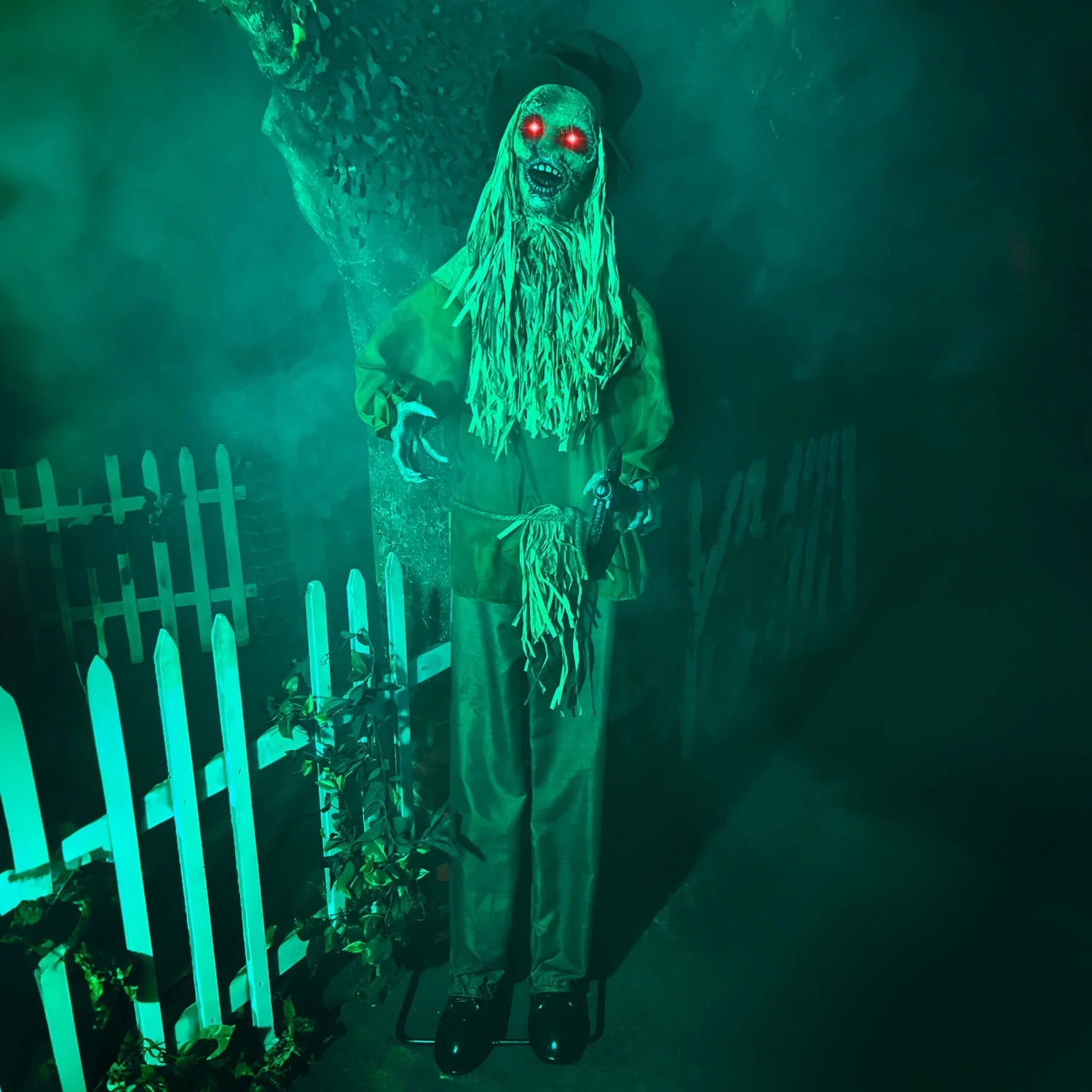 Lifesize Animatronic Haunted Scarecrow with Lights and Sound, Halloween Decoration, HHSCR-7FLSA